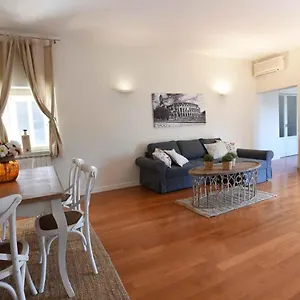 Romantic Flat Near Metro Flaminio , Roma Italia
